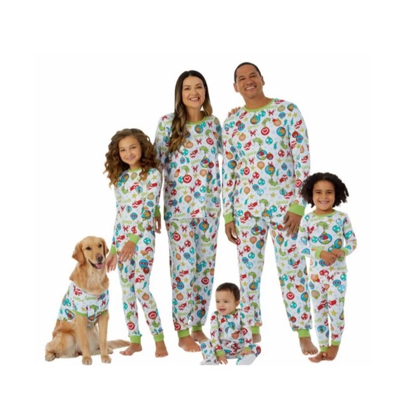 DR. SEUSS’ THE GRINCH WOMEN’S FAMILY PAJAMAS 2-Piece Set - Picture 5 of 5